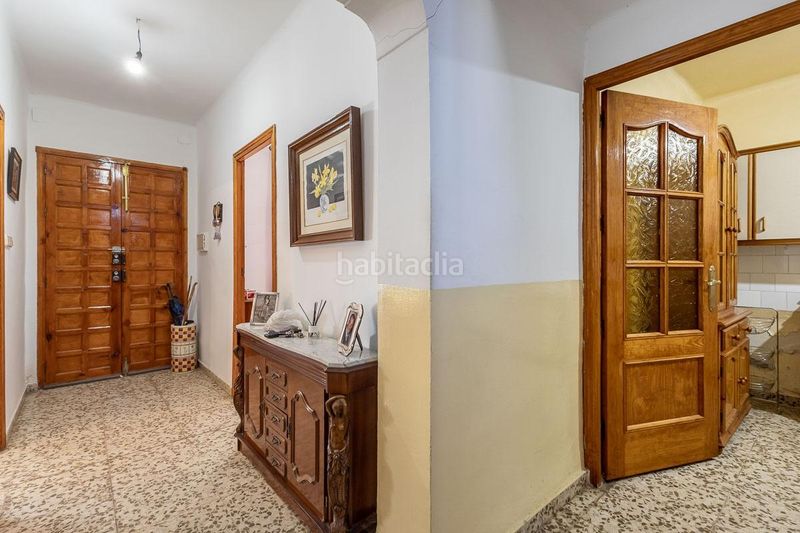 Foto f7e1d6f2-4d9b-4df7-9e9e-ac18315279a8. Casa amb aparcament a Jayena