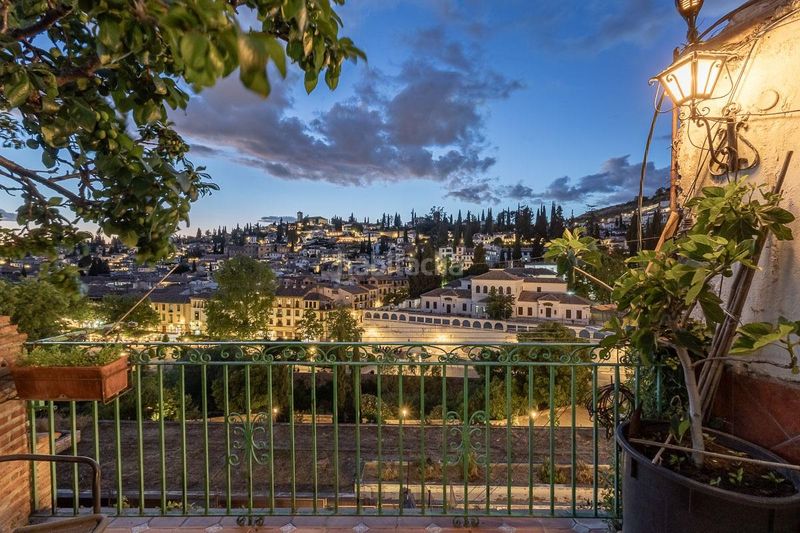 Foto 01d5fff4-f066-4873-8878-db0d805f2ca8. Casa preciosa casa con vistas a la alhambra en Barrio de Albaicín Granada