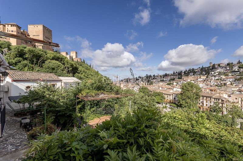 Foto 69ba9bd4-98df-4c3a-bebb-ea9bbf211126. Casa preciosa casa con vistas a la alhambra en Barrio de Albaicín Granada
