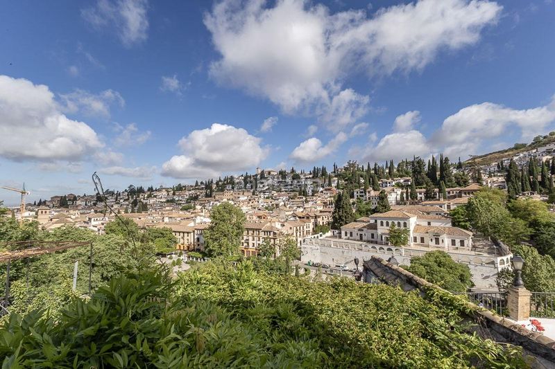 Foto c11e7fb4-87a7-4973-95df-410204107c8b. Casa preciosa casa con vistas a la alhambra en Barrio de Albaicín Granada