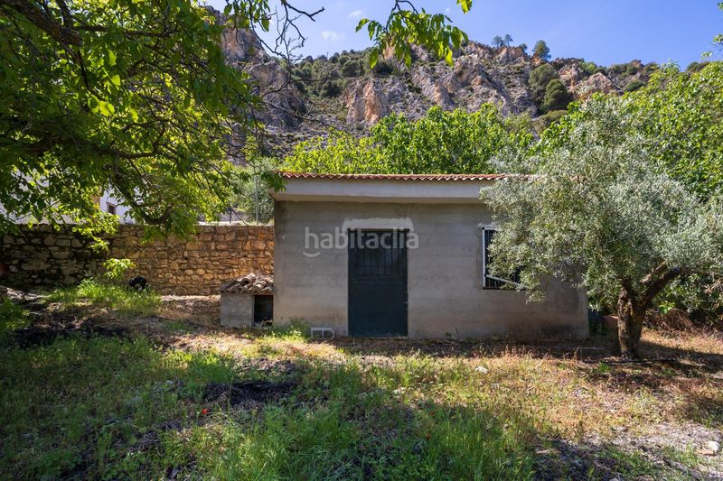 Foto 21c57f9c-f743-4843-a0a8-76da1cda1100. Chalet villa única. antiguo molino. en Peza (La)