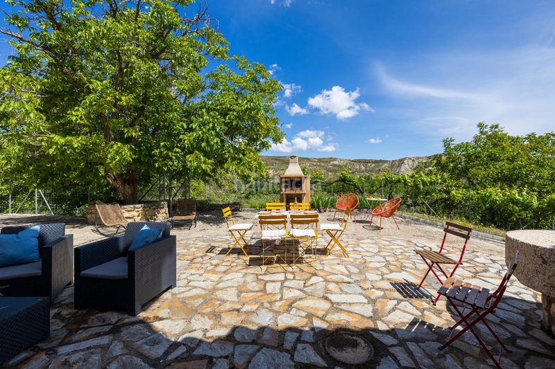 Foto f292fffe-c861-4871-9fdc-e32158c15008. Chalet villa única. antiguo molino. en Peza (La)