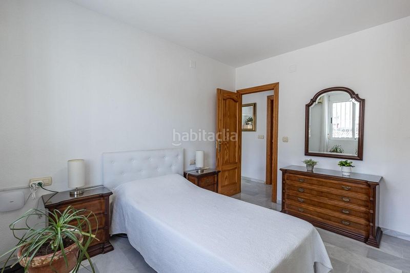 Foto fdb3e72f-b542-43a3-bb18-712a241b7338. Pis a Maracena