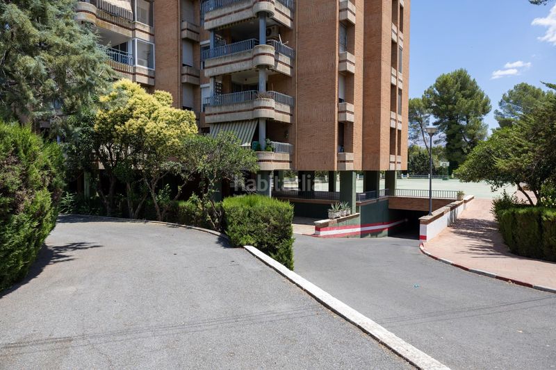 Foto a7cf5704-cb7d-40b4-ade9-e364374ddd82. Pis amb aparcament piscina a Albolote