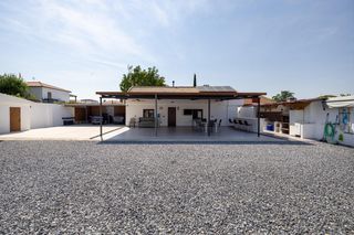 Chalet in Albolote. Bonita casa para entar a vivir!!!