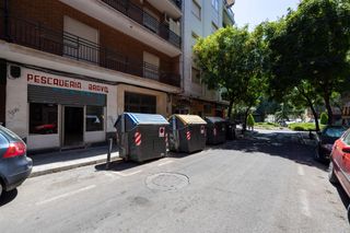 Local Comercial en Calle Calle Doctor Pareja Yébenes