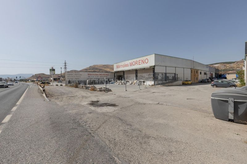 Foto c60e6b52-0034-40e8-9e53-f4cfa8bf1ab6. Nau industrial a Atarfe
