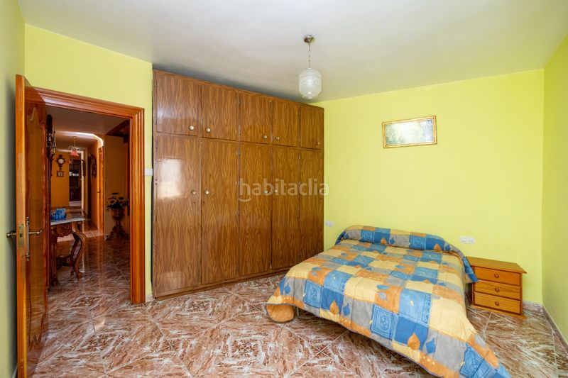 Foto f96072ce-f495-456a-ae7c-6c33e652f323. Edificio  completo en el centro de lanjaron! la inversion que genera rentabilidad desde el primer dia en Lanjarón