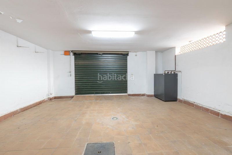 Foto 8d980d7a-a03a-4b23-a28a-4f23bbaf0a69. Casa pareada en calle de almajara 27 exclusiva vivienda con piscina en la zona del serrallo con piscina comunitaria en Granada