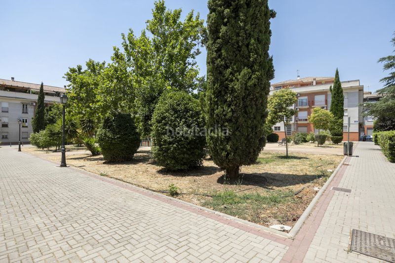Foto 0ed86cfb-26c4-4212-a7fc-a13758174b4d. Aparcament cotxe a Albolote