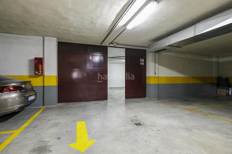 Foto 91db54ec-f42c-4511-96c4-8dfde502ee5e. Aparcament cotxe a Albolote