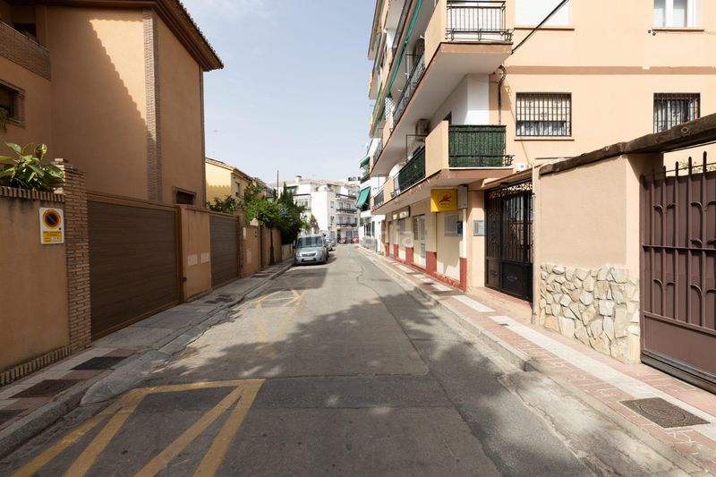 Foto 7f1fd249-b65c-4629-b6c9-bccd689fdc93. Pis a Cervantes Granada