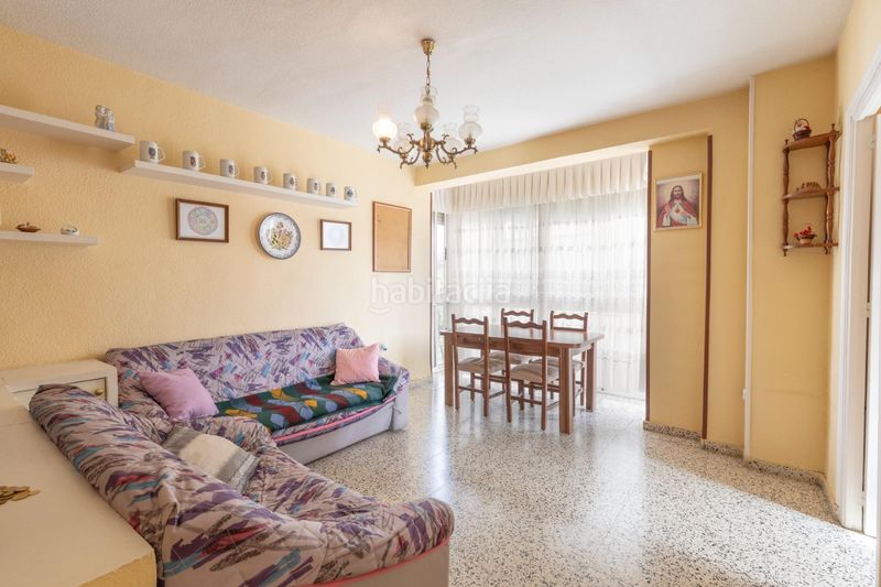 Foto f9a2bb4d-8c74-41b8-8b4c-889d7fe3ff1d. Pis a Cervantes Granada