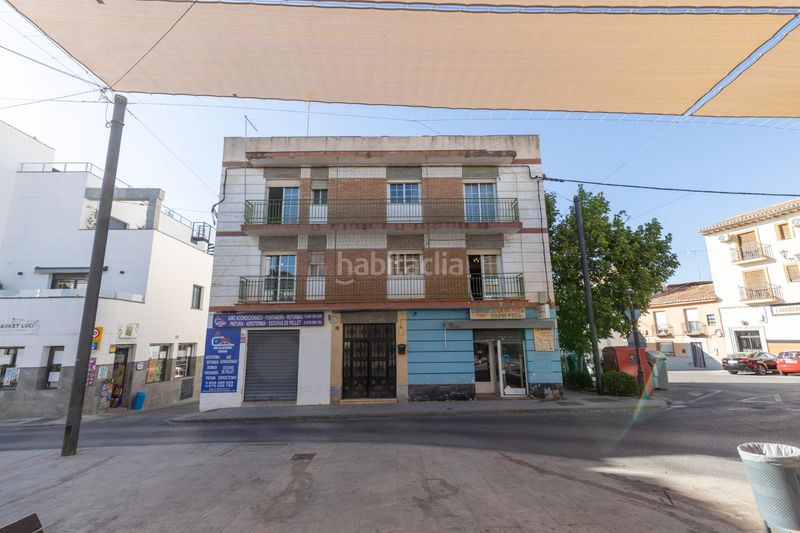Foto 227bb732-bfad-4f12-a1b7-4d41520617e8. Edifici a La Zubia Ciudad Zubia (La)