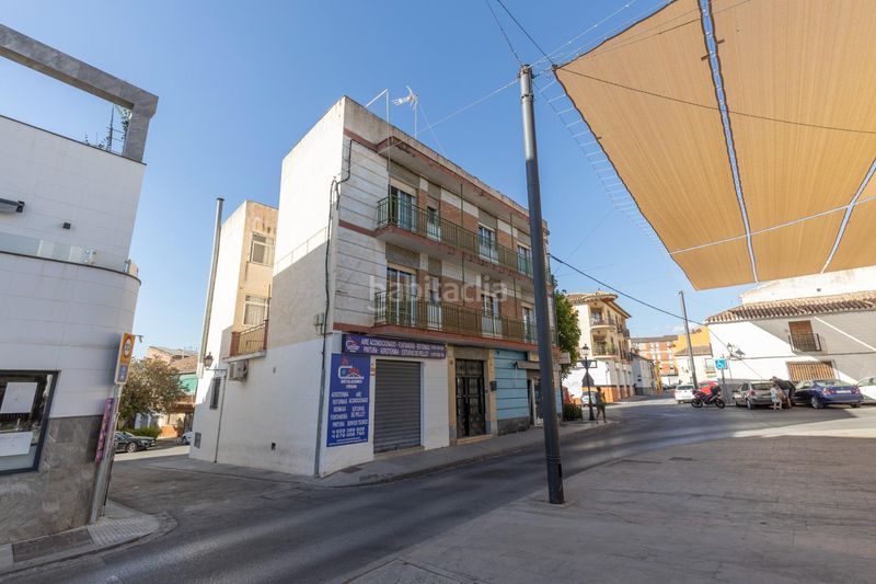 Foto a37e7083-953d-40ad-9c75-b86b918cfc9e. Edifici a La Zubia Ciudad Zubia (La)