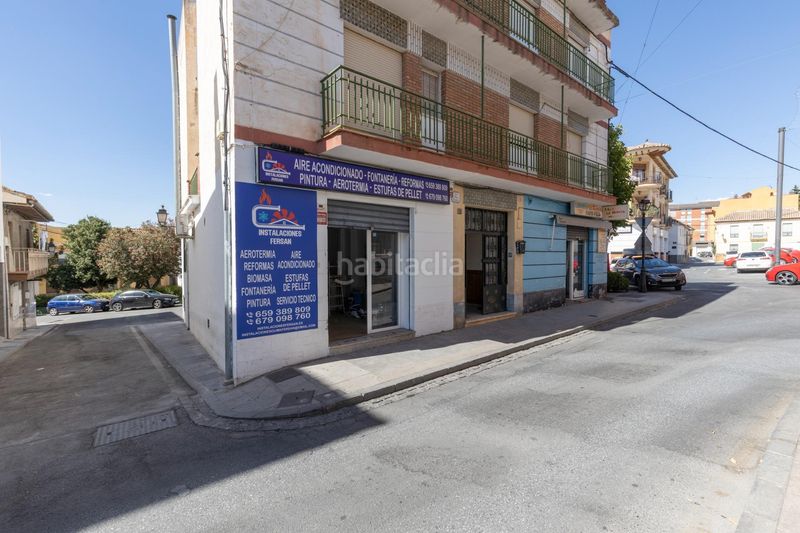 Foto c4f4bcda-7e0a-41c3-9873-a5350c25d9d7. Edifici a La Zubia Ciudad Zubia (La)