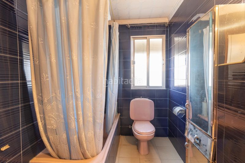 Foto fbdc2e3c-17ae-411c-9671-54070807d382. Edifici a La Zubia Ciudad Zubia (La)