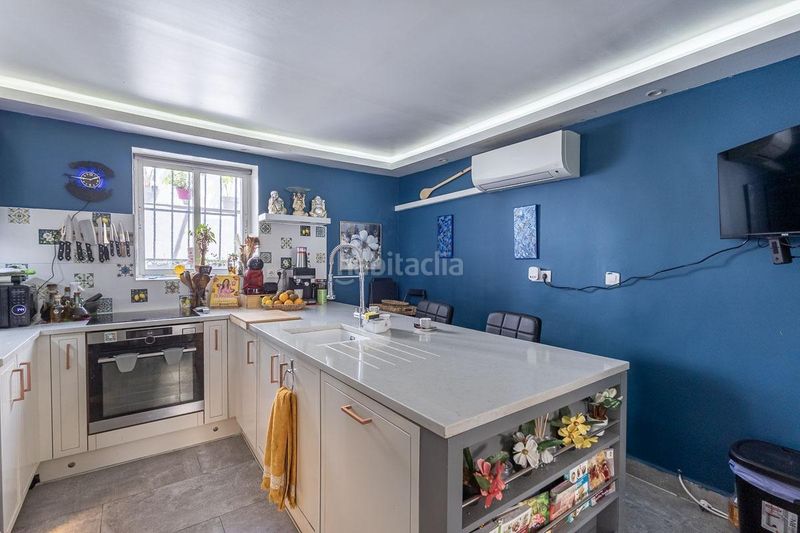 Foto b58c172b-7db7-4eed-a2f2-27966de632a8. Casa amb aparcament a Moclín