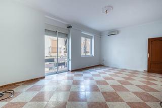 Appartement à Calle de las parras 10. Piso en el centro de montefrio