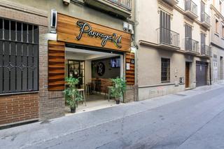 Local commercial  Calle parraga. Estupendo local en el centro de la capital