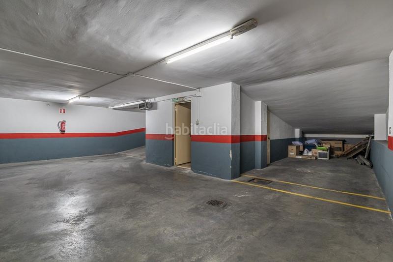 Foto a8b0914a-6ade-4d9a-8428-879d1e49cad2. Car parking in Castaño - Mirasierra Granada