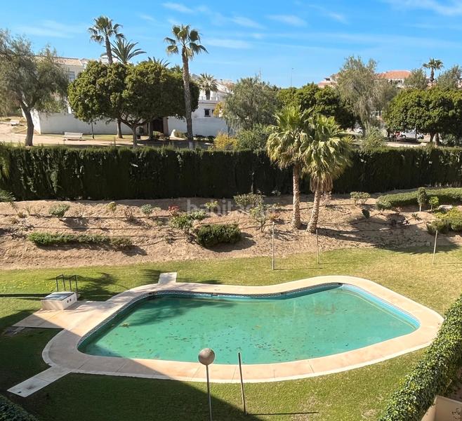 Foto 4243ba22-0756-49eb-8d99-29c054d388c4. Appartement dans calle pintor cipriano maldonado 3b dans Torre del Mar