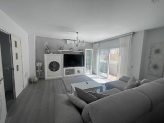 Casa a schiera en Calle ribera del duero 2u