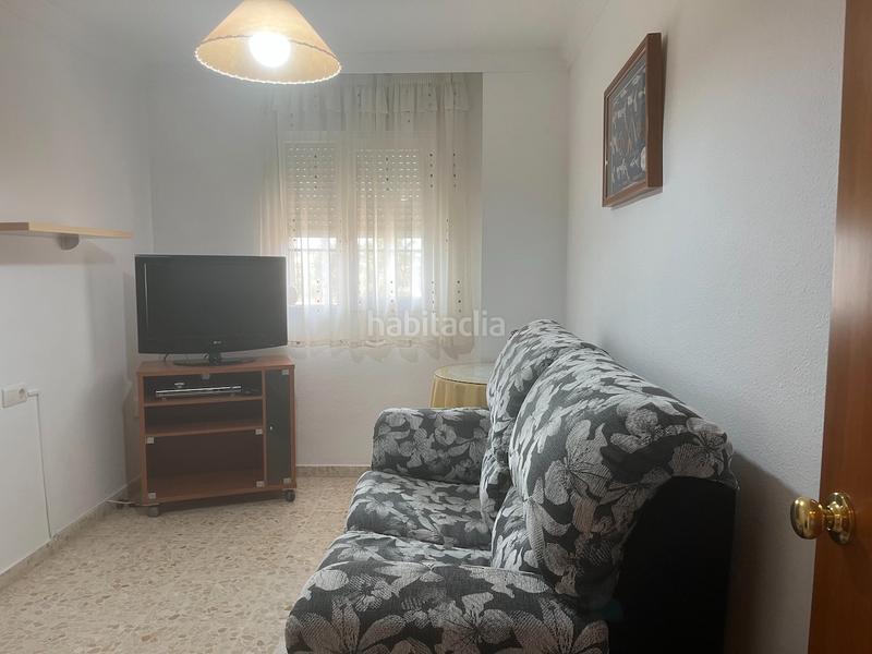 Foto 80b3a26d-9af5-4854-ad28-ed9b0232c48d. Appartement dans calle pintor cipriano maldonado 3b dans Torre del Mar