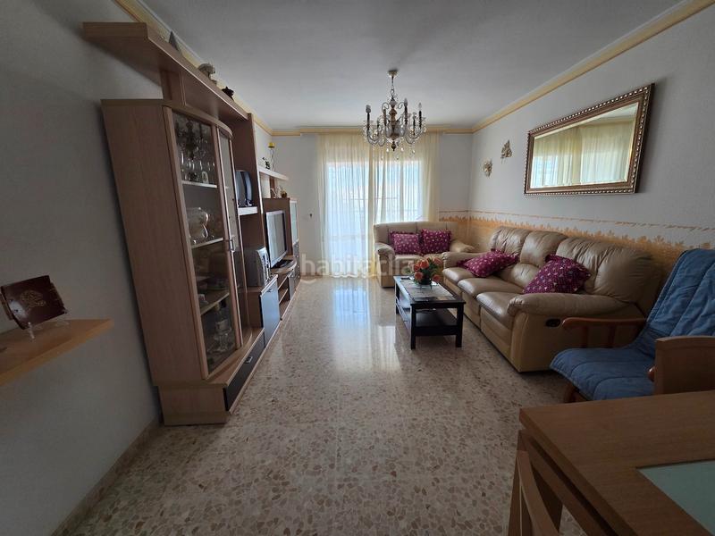 Foto af5cb1c8-4ddc-4f01-a072-c3fd6d2a9dc1. Appartement dans calle pintor cipriano maldonado 3b dans Torre del Mar