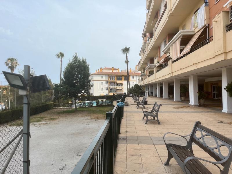 Foto caecd33c-91c8-425e-b961-094a61796770. Pis a calle pintor cipriano maldonado 3b a Viña Málaga Torre del Mar