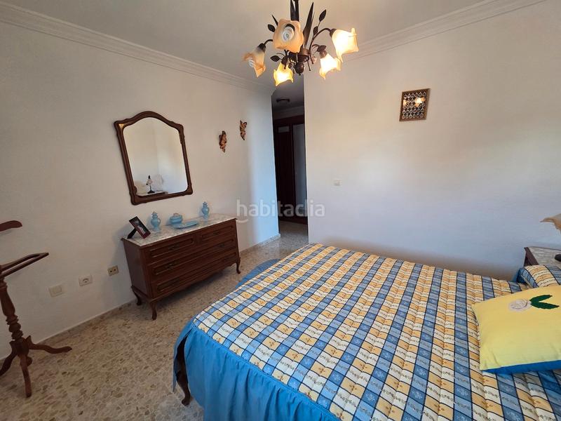 Foto e5ef4e8d-c073-4b54-9bab-7960e53857c0. Pis a calle pintor cipriano maldonado 3b a Viña Málaga Torre del Mar