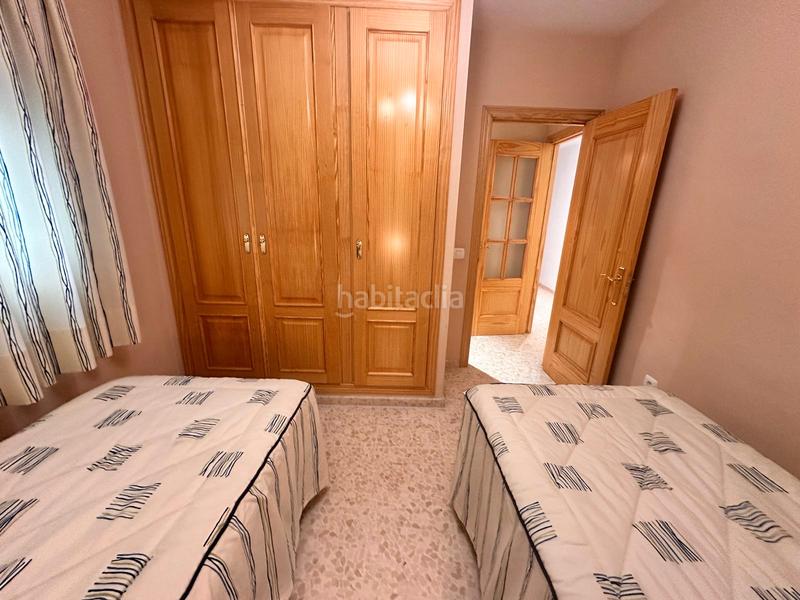 Foto aa032beb-6546-4ad9-9d66-d6226f13a853. Piso en calle juan aguayo moreno 6b en Paseo Marítimo de Levante Torre del Mar