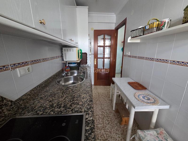 Foto e6bafb71-06f6-4625-bc05-1320216d9c36. Piso en calle el copo 32 en Poniente-Faro Torre del Mar