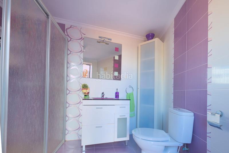 Foto 18395ebf-05d1-4d6d-bd09-1feefb966754. Casa aparellada a calle moriles 42 a Viña Málaga Torre del Mar
