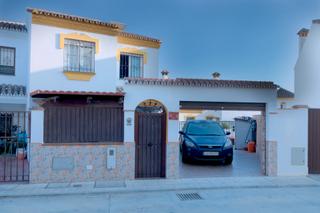 Casa pareada  Calle moriles 42