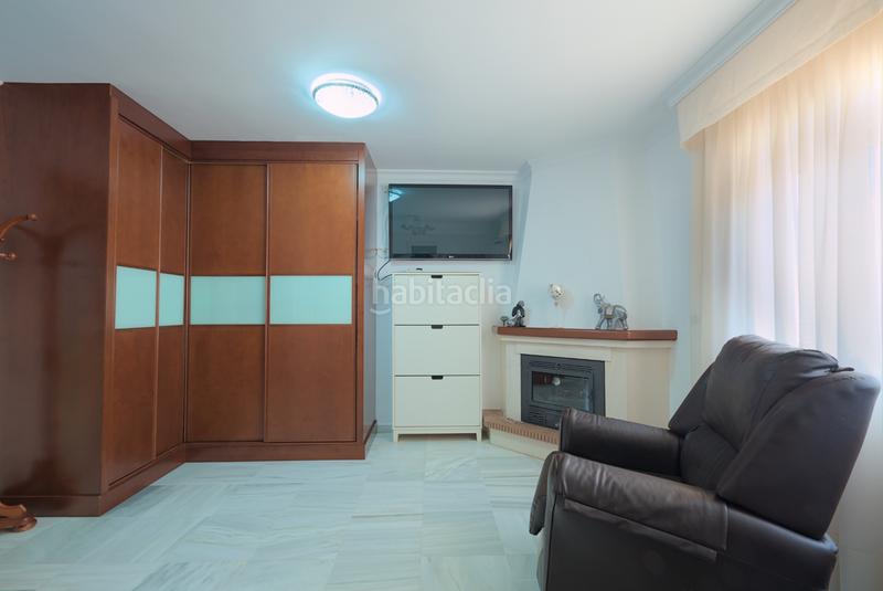 Foto 6a309a33-8985-45b8-8ceb-4702295d1cc3. Casa pareada en calle moriles 42 en Viña Málaga Torre del Mar
