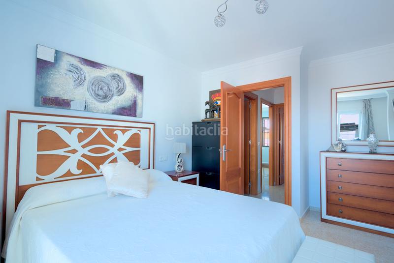 Foto 75df8a7f-1ef7-435c-b09d-b9fef87dec49. Casa pareada en calle moriles 42 en Viña Málaga Torre del Mar