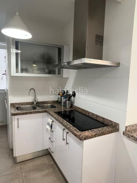Foto 34ab08bc-b138-4edb-9572-986284d8b050. Etagenwohnung in calle el copo 32 in Poniente-Faro Torre del Mar