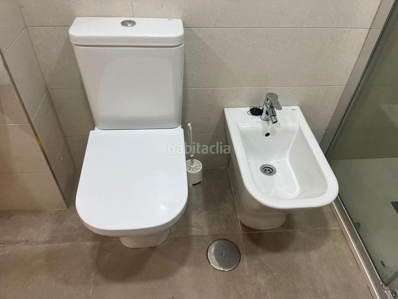 Foto eb52cb0c-534d-4fa7-bdc5-d349b050fc2f. Etagenwohnung in calle el copo 32 in Poniente-Faro Torre del Mar