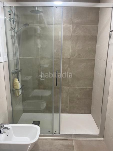 Foto c4beebf0-4215-47e1-8ef3-e80fc24789be. Piso en calle el copo 32 en Poniente-Faro Torre del Mar