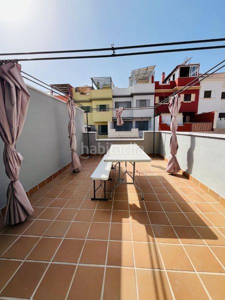 Foto ea46915a-c1a3-429f-9c77-e9c75ea96b84. Casa adossada a calle balcones del romeral 131 a Vélez - Málaga