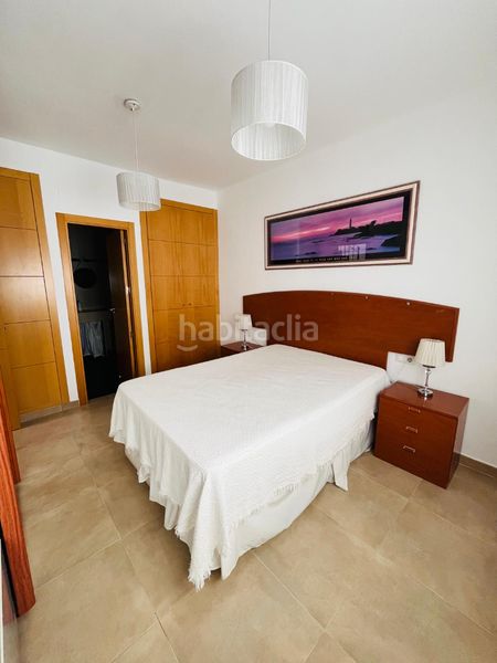 Foto f26c5122-fe4b-493d-b44a-13e5fc8e4ca8. Casa adossada a calle balcones del romeral 131 a Vélez - Málaga