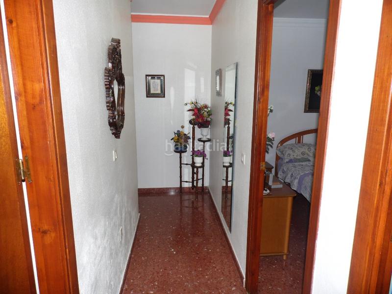 Foto c124547a-87d2-4bee-9d41-a9c011160ef4. Piso apartamento en el Centro con 4 dormitorios en Nerja