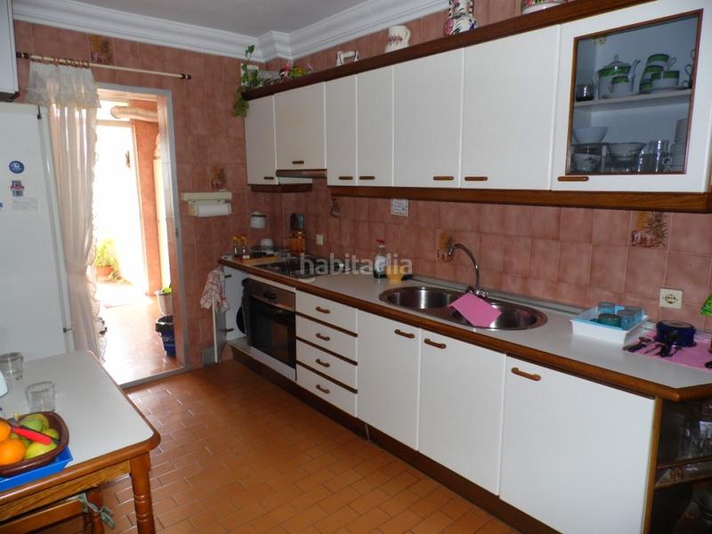 Foto e6b6dc8e-8150-4478-8098-255f15637203. Piso apartamento en el Centro con 4 dormitorios en Nerja