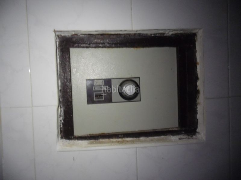 Foto f5d68038-3acb-42e2-83d2-ba4658d13789. Local comercial a Torrox pueblo Torrox