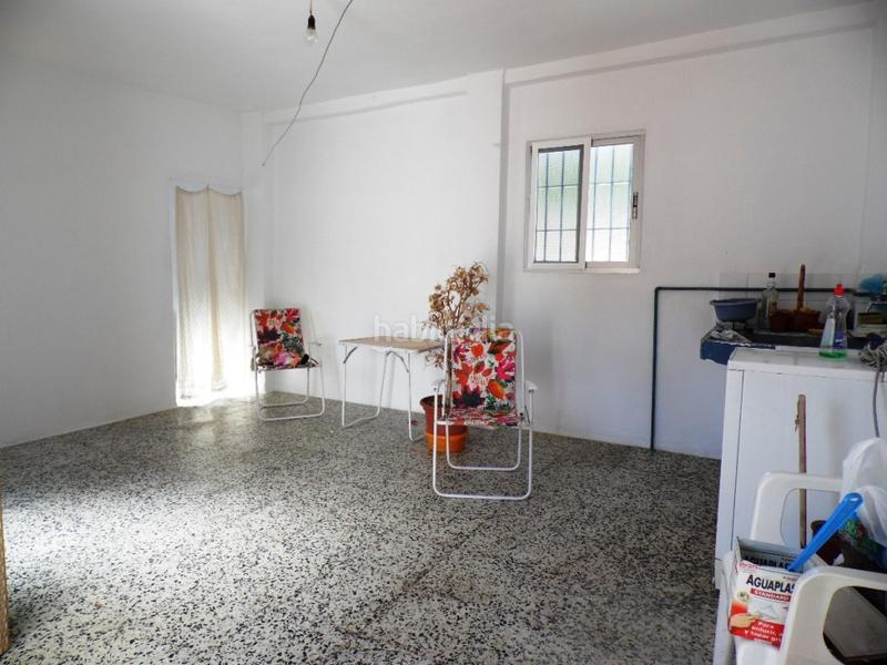 Foto 5cfeca7d-6d0a-459a-bdf1-679f2bee792d. Masia amb aparcament a Algarrobo pueblo Algarrobo