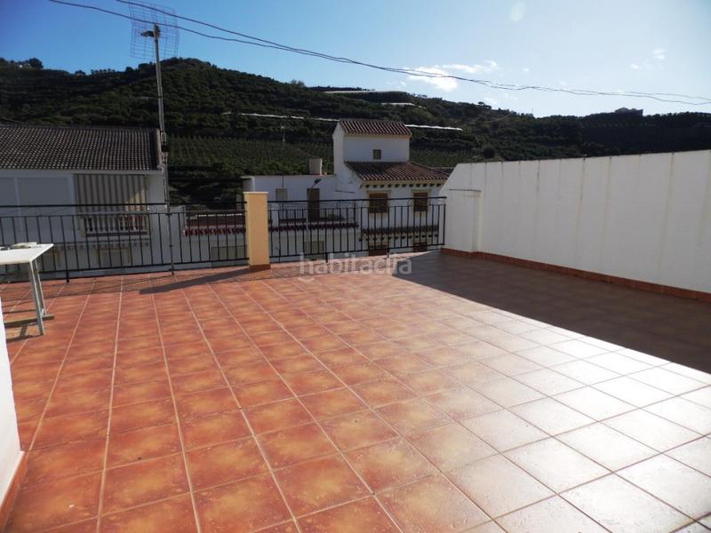 Foto 81ab197e-9365-48a5-baf3-7959c741bfe6. Masia amb aparcament a Algarrobo pueblo Algarrobo