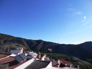 Casale in Cútar. Casa de pueblo en zona muy tranquila de benamargosa