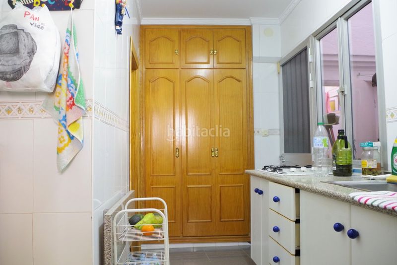 Foto 00bf068e-45d3-4eba-973c-9339fe8f5133. Masía casa con 3 viviendas independientes en Centro Torre del Mar