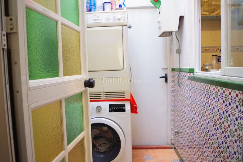 Foto bbfaee0e-b361-4398-b4e0-7b2bf3aae360. Masía casa con 3 viviendas independientes en Centro Torre del Mar